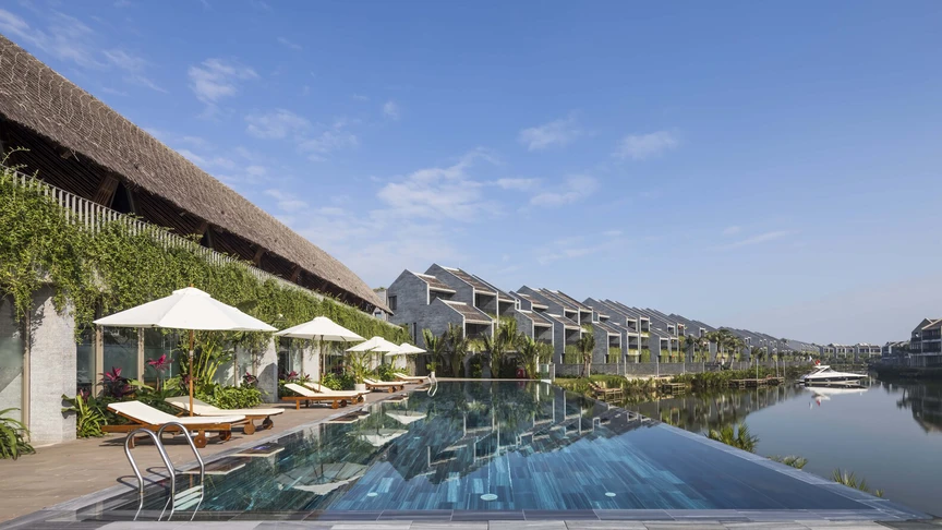 Casamia Balanca Hội An: Sống Khỏe Toàn Diện Bên Rừng Dừa Cửa Đại 2 Khu đô thị Casamia của Đạt Phương ghi dấu ấn với mô hình biệt thự sinh thái có bến du thuyền tại gia