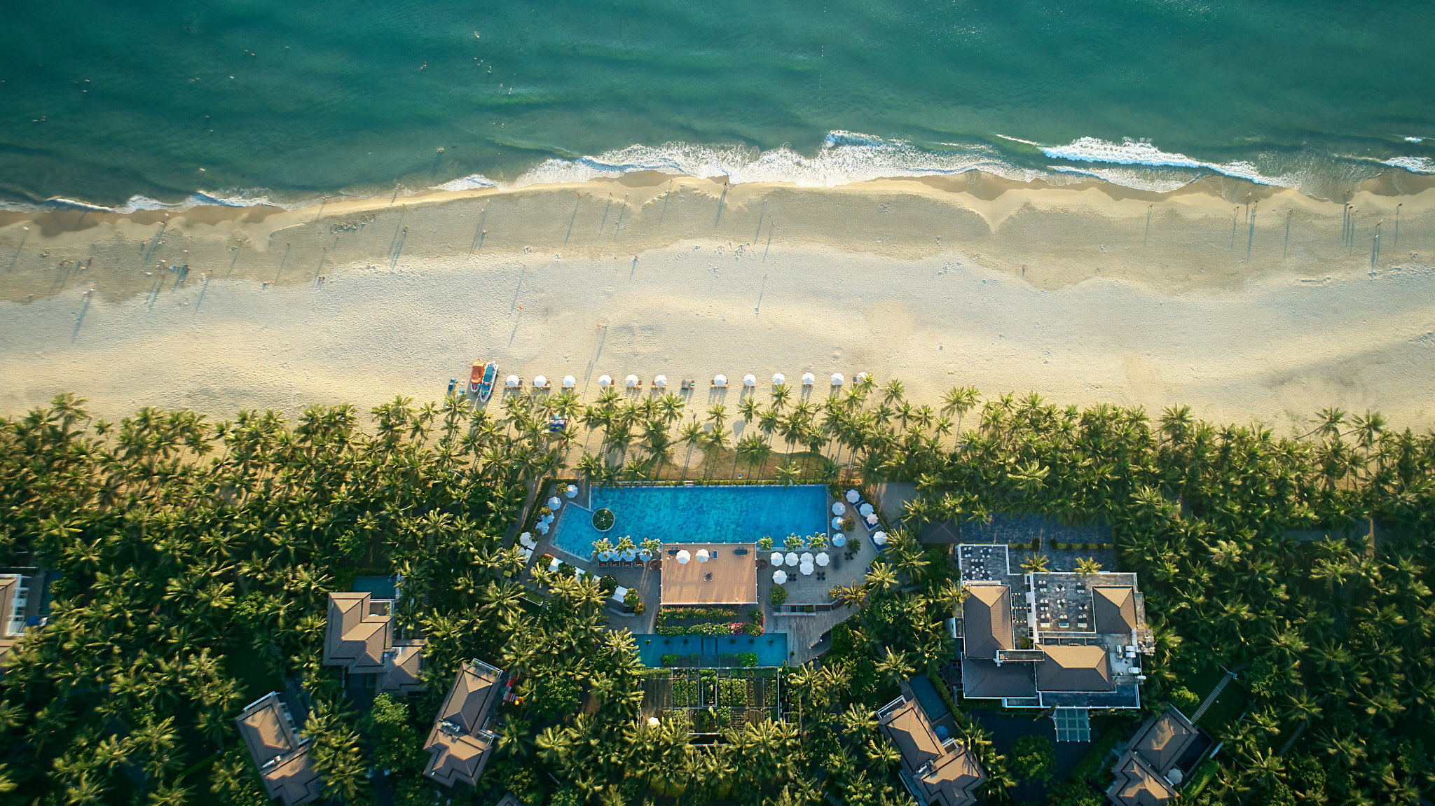 9 Siêu dự án Căn hộ & Biệt thự của Sun Group ở Đà Nẵng Không Thể Bỏ Qua 2 Premier Village Danang Resort
